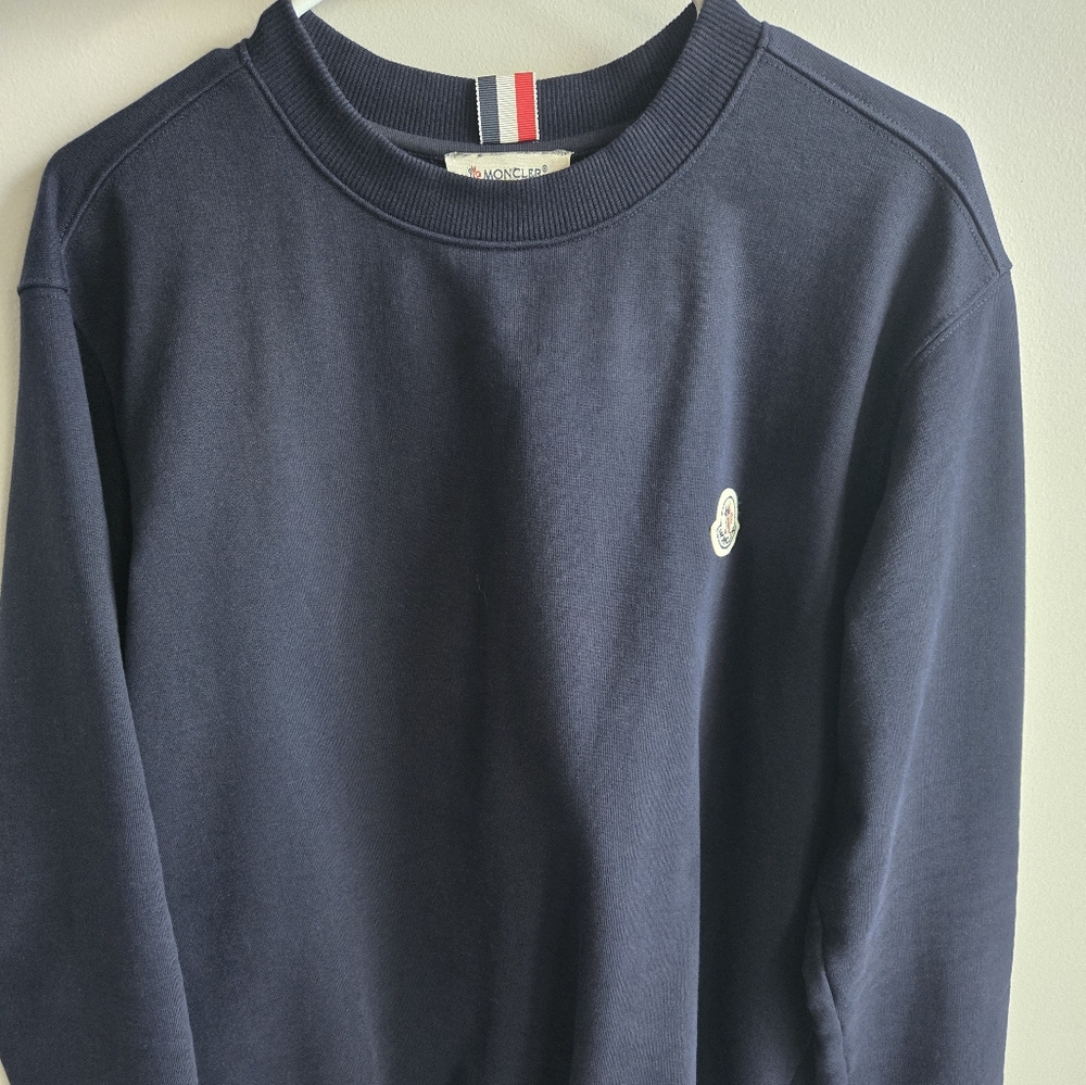 Medium size sweater